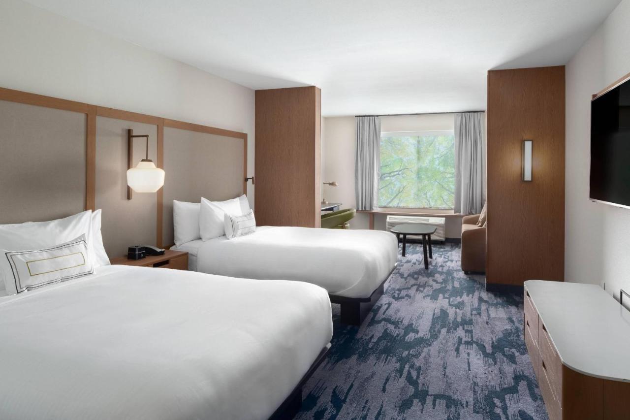 Fairfield Inn & Suites By Marriott Kenosha Pleasant Prairie Exterior photo